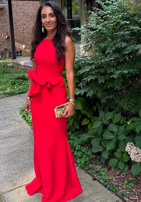 Farah Merhi height