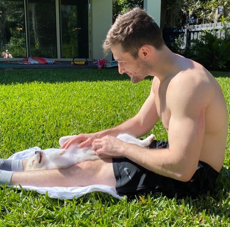 Jayingee with his dog