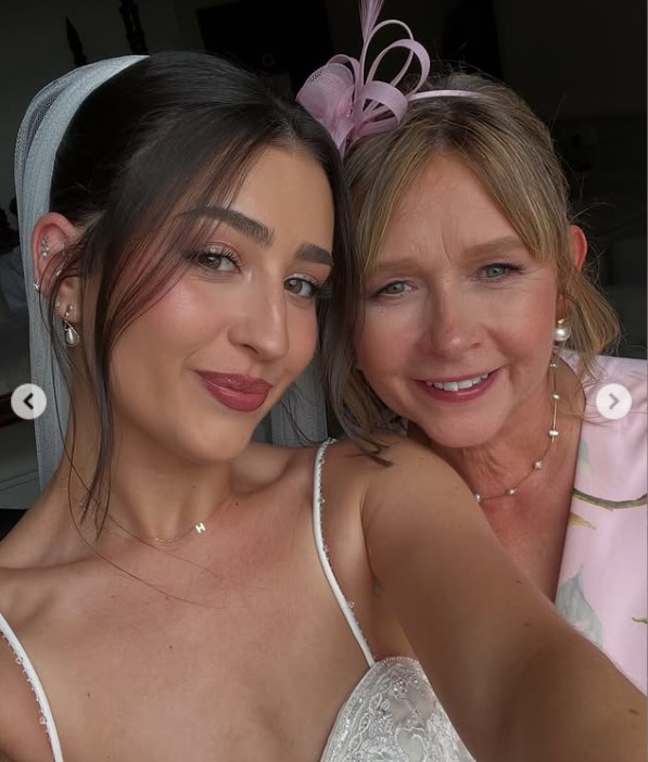 Maggie with her mom