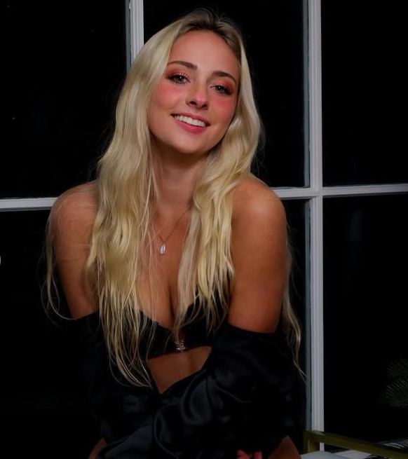 Natalia Reynolds bio