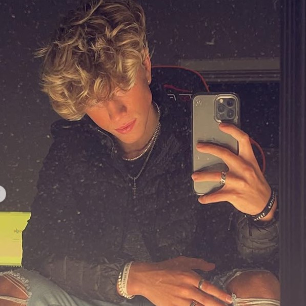 Nate Crosiar net worth