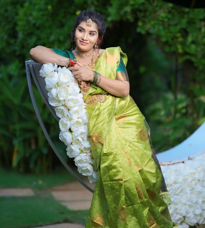 Dhanalakshmi wiki