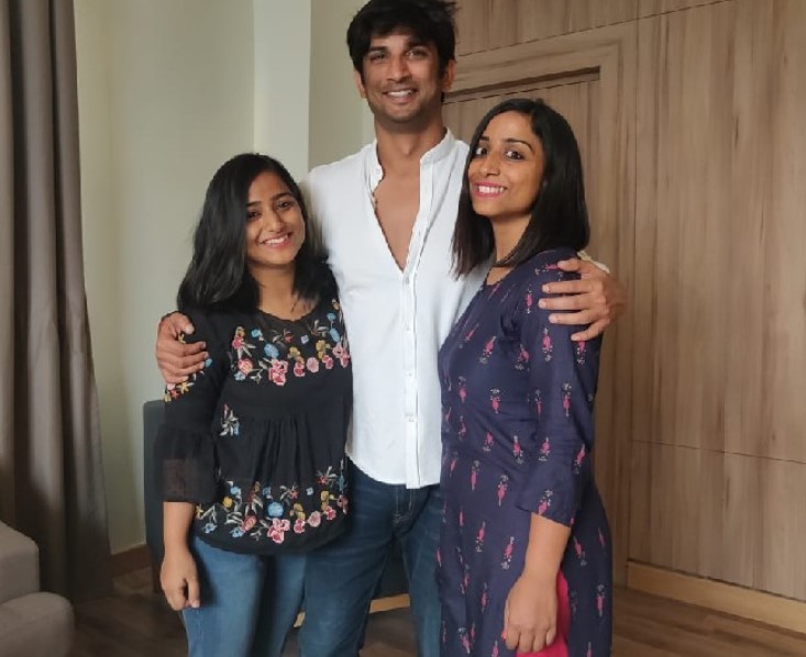 Divya Gautam with her sister and cousin Sushant Singh Rajput