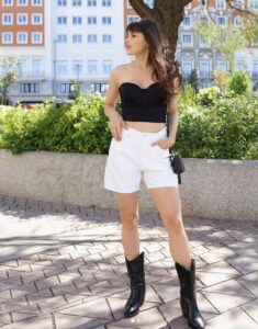 Samantha Siqueiros (Actress) Height, Biography, Age, Boyfriend, Family