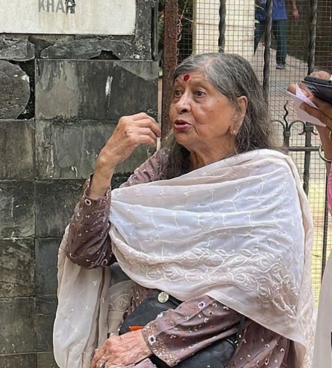 Anandini Thakoor wiki