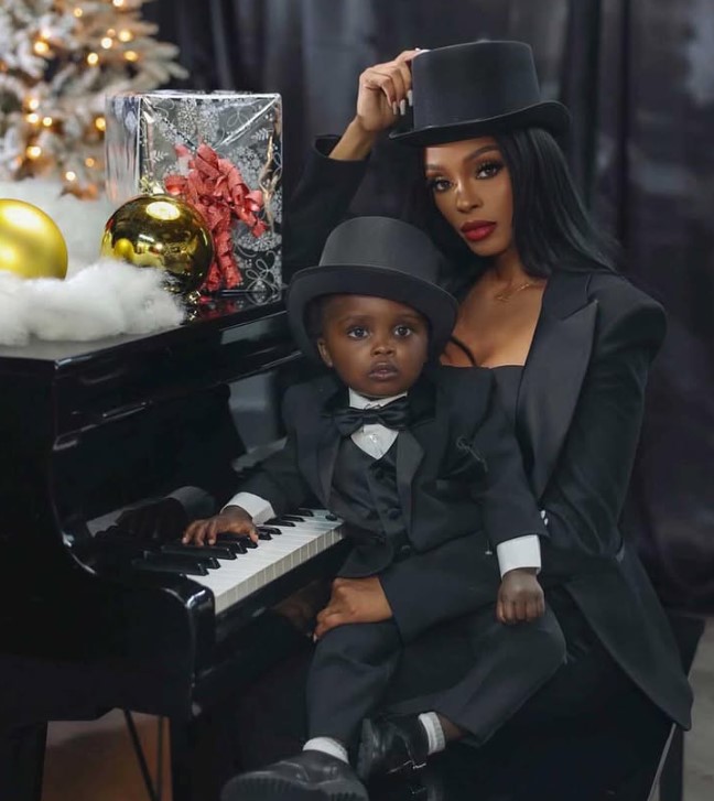 Dayira Jones with her son