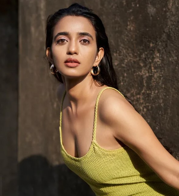 Trupti Ravindra bio