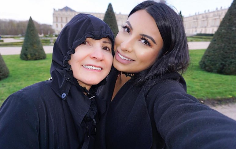 Wendy Alcala with her mom