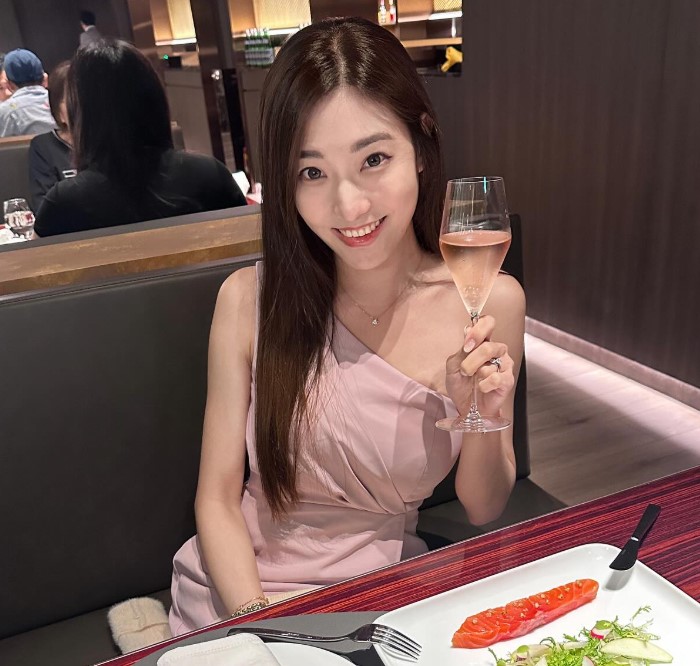 Jhiawen Cheng wiki