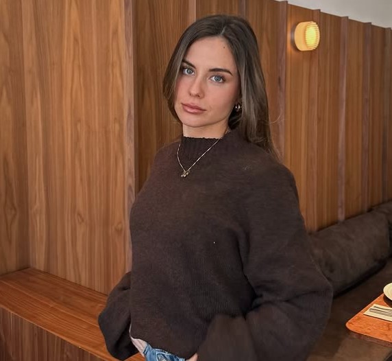 Anna Verdú bio