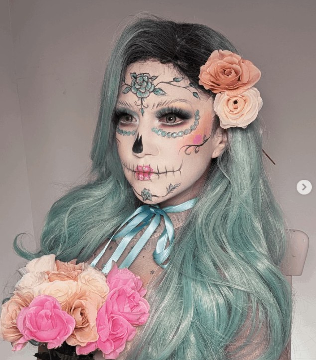 Aurora Makeup profession
