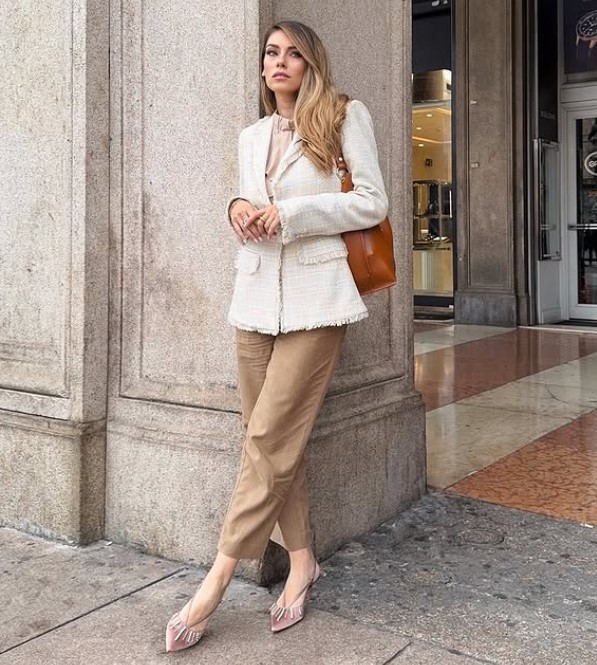 Erika Barbato height