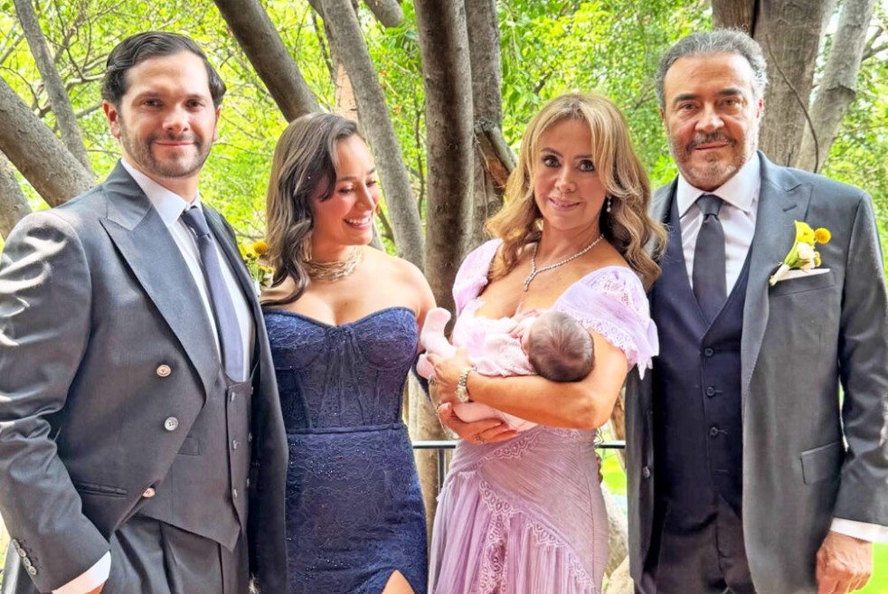 Paola Zurita with her family