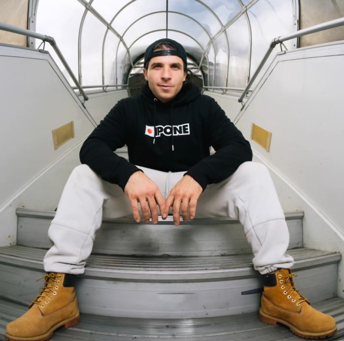 Romain Jeandrot bio