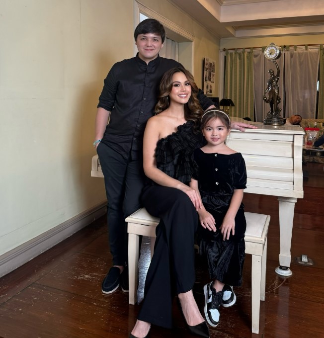 Danielle Castano with her husband and daughter