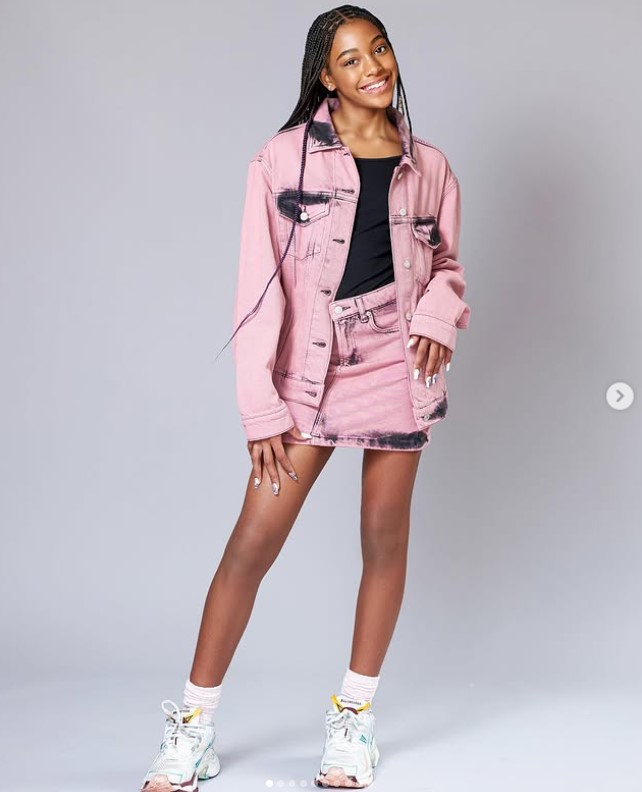 Love Laiyah height