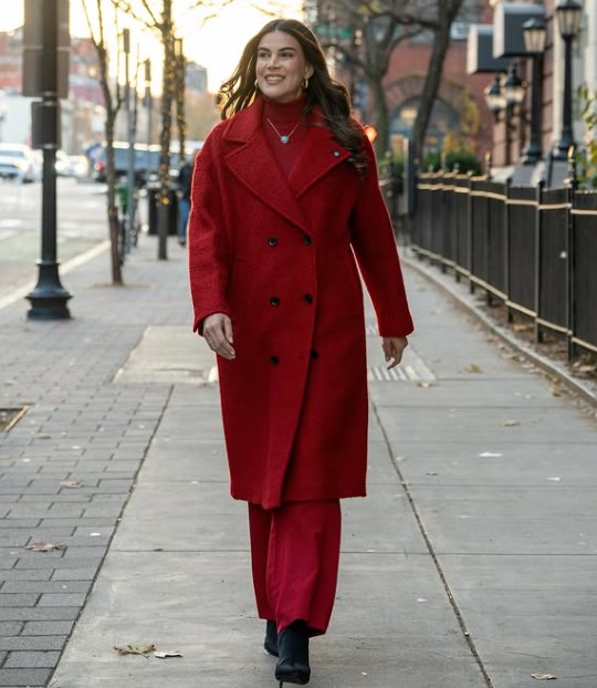 Marianne Cruz height