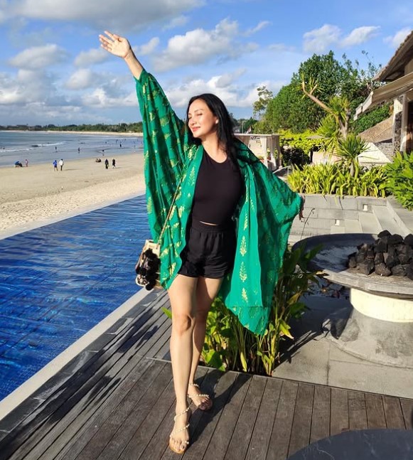 Tata Regita Cahyani height