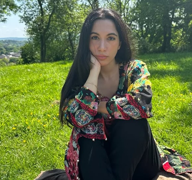 Luisa Simona biography