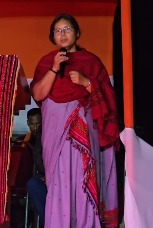 Nandita Garlosa height