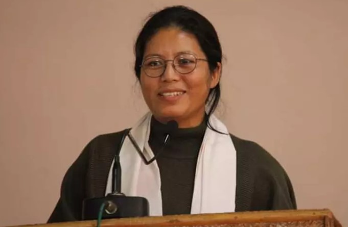 Nandita Garlosa profession