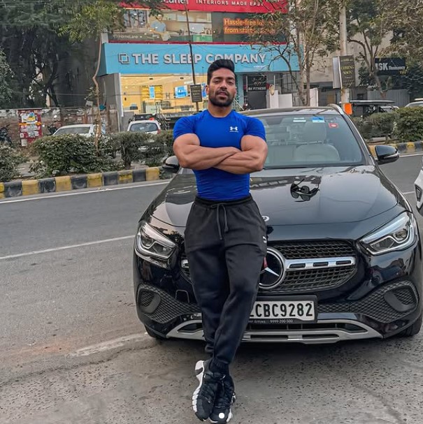 Rohit Khatri net worth
