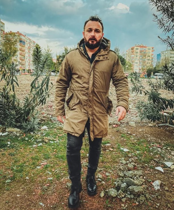Caner Yaman height