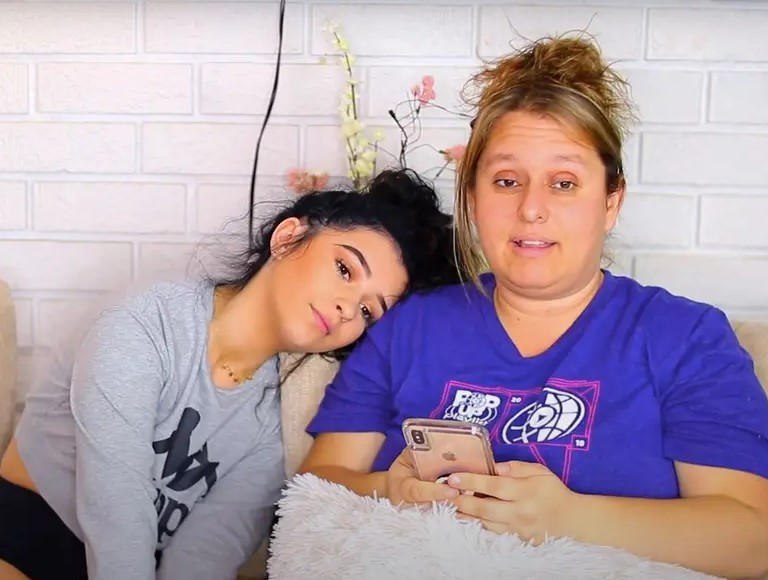 Danielle Cohn with her mother
