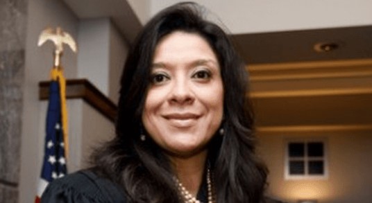 Esther Salas