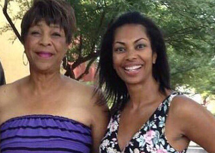 Harris Faulkner with her mom
