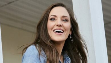 Laura Osnes