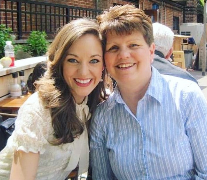 Laura Osnes with her mom
