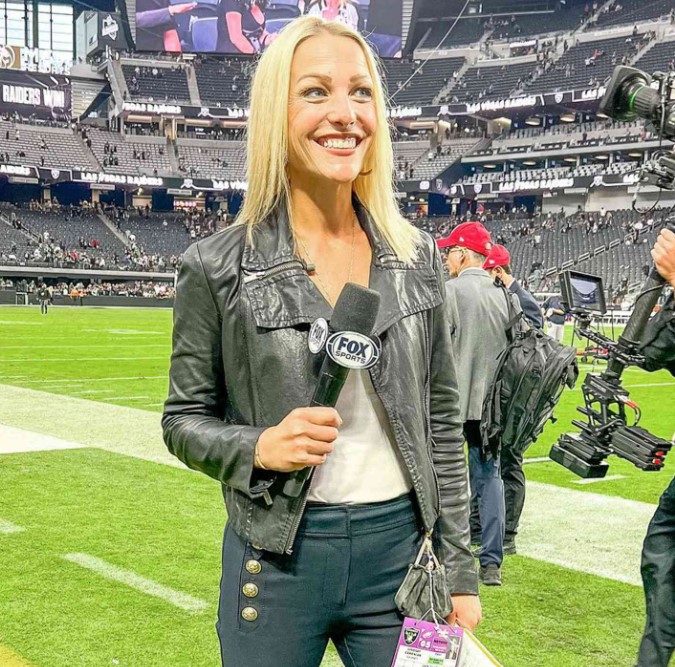 Lindsay Czarniak profession