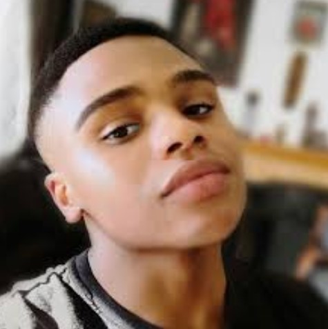 Malyk Santiago bio