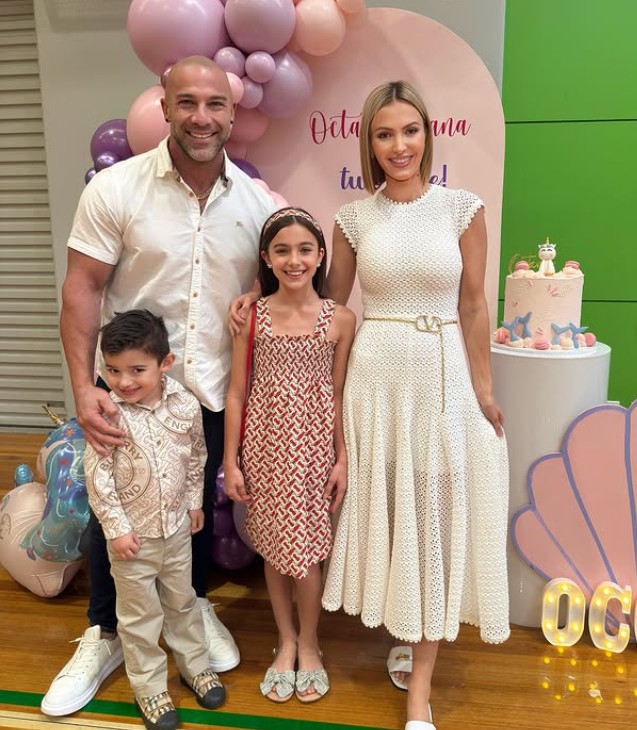 Maria DiGeronimo with her husband and kids