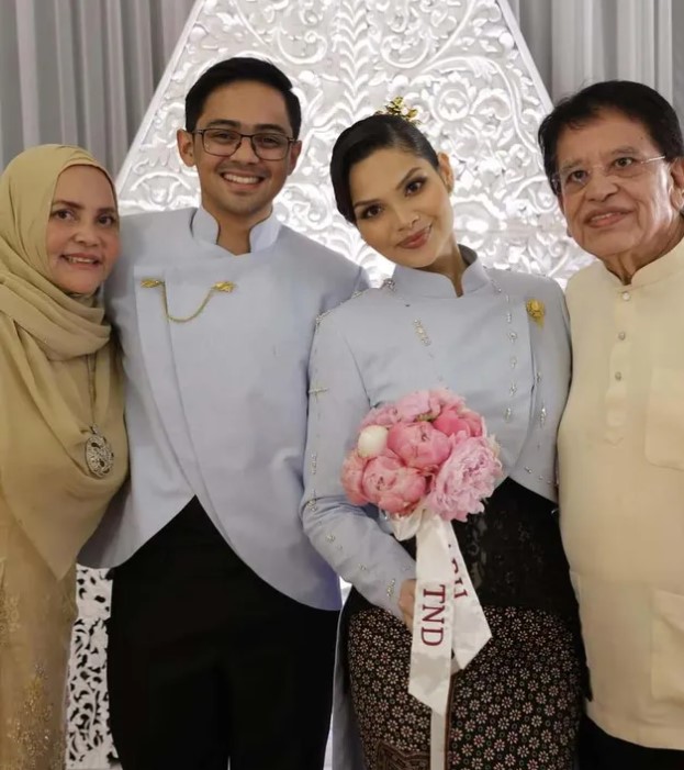 Nadira Adnan with her parents and husband