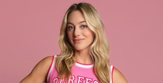 Samantha Peszek