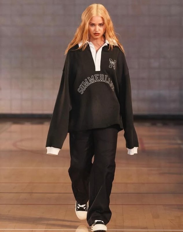 Tommy Genesis height