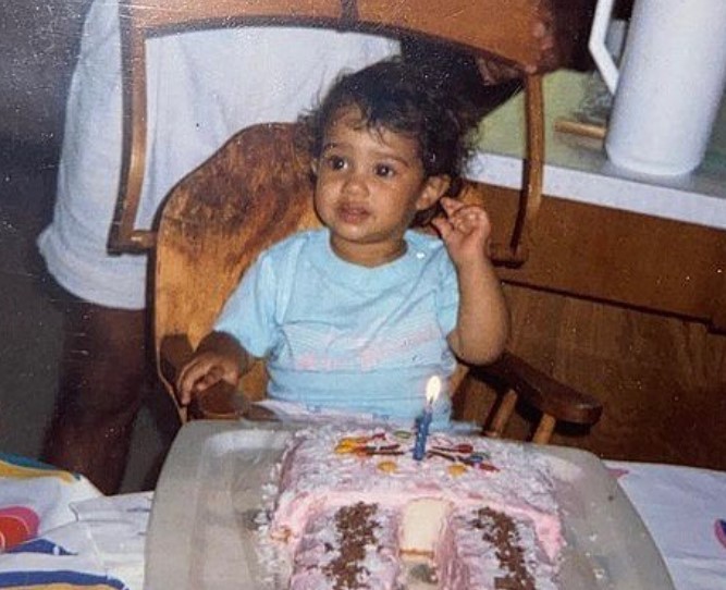 Tommy Genesis's childhood image