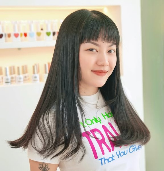 Alya Francine Ratag bio