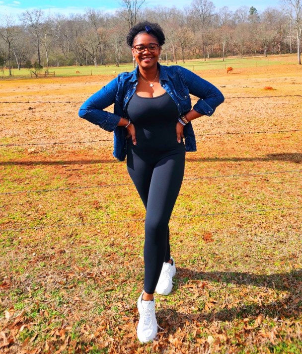 Camille Davis height