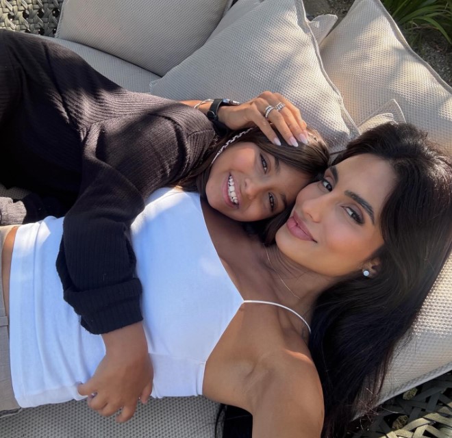Carol Ramiro with her daughter