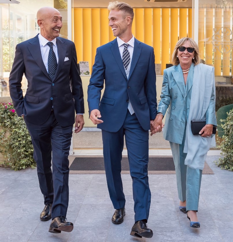 Edoardo Santonocito with his parents
