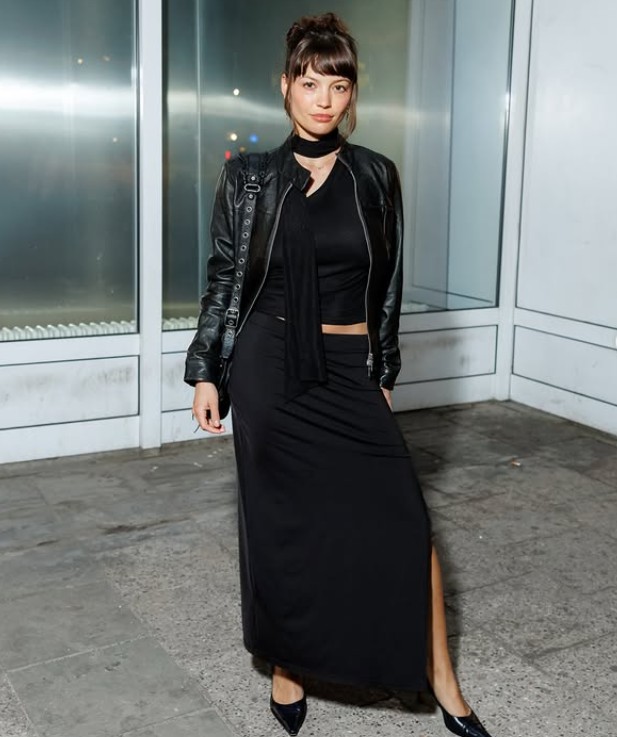 Vivi Koenig height