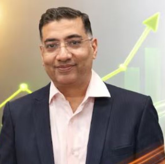 Amit Nanda bio