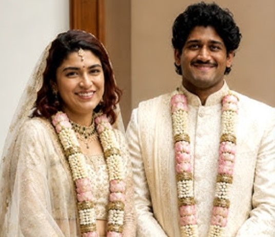 Avantika Sundar with her fiance Shravan Sreenivasan