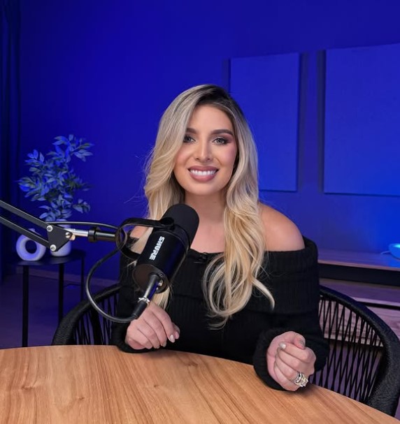 Coral Santoro career