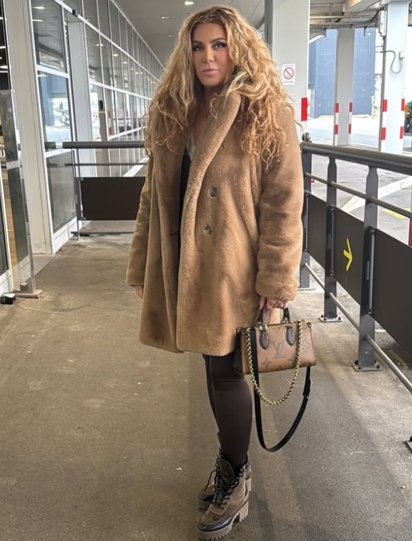 Indira Radic height