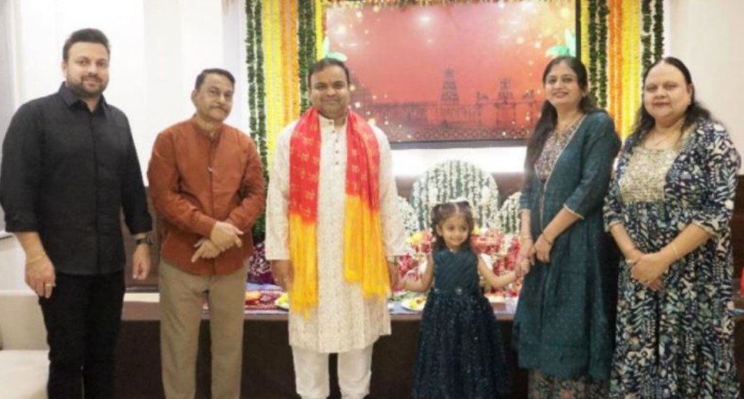 Ketan Mohitkar with his family
