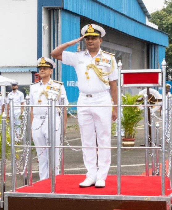 Krishna Swaminathan height